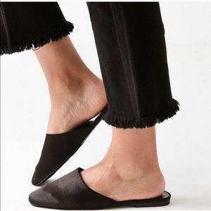 UO Satin Mules Black Sz 8